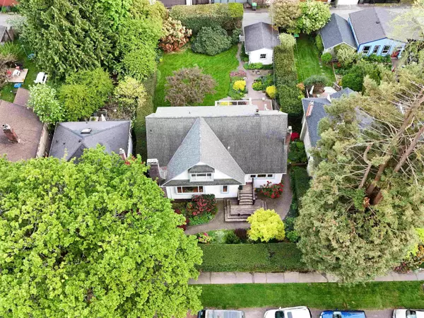 Vancouver, BC V6R 2Y6,4620 W 14th AVE