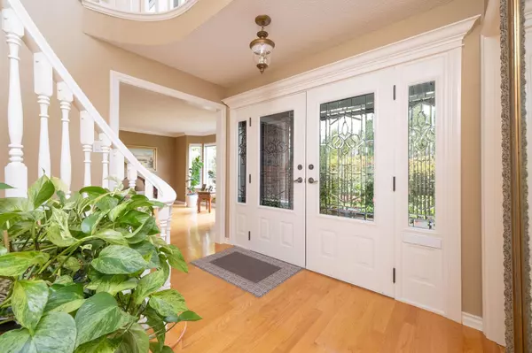 Burnaby, BC V5E 2A7,6350 Buckingham DR