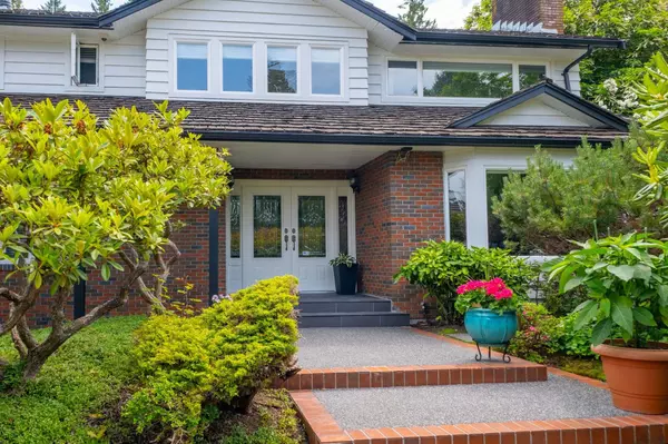 Burnaby, BC V5E 2A7,6350 Buckingham DR