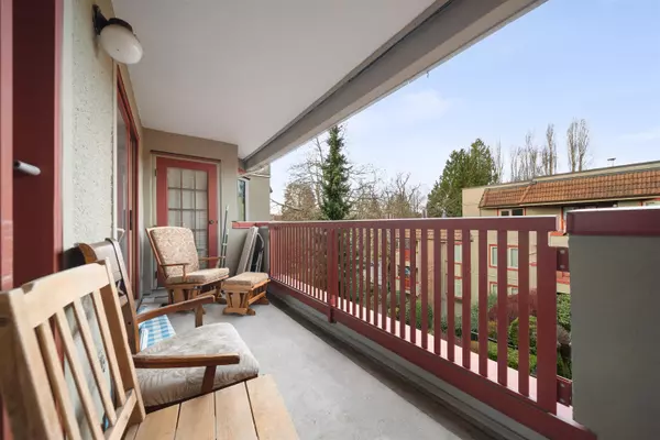 Richmond, BC V6Y 1Z3,7511 Minoru BLVD #305