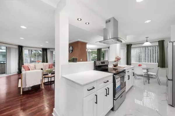 Richmond, BC V6X 3L6,8600 Lansdowne RD #107