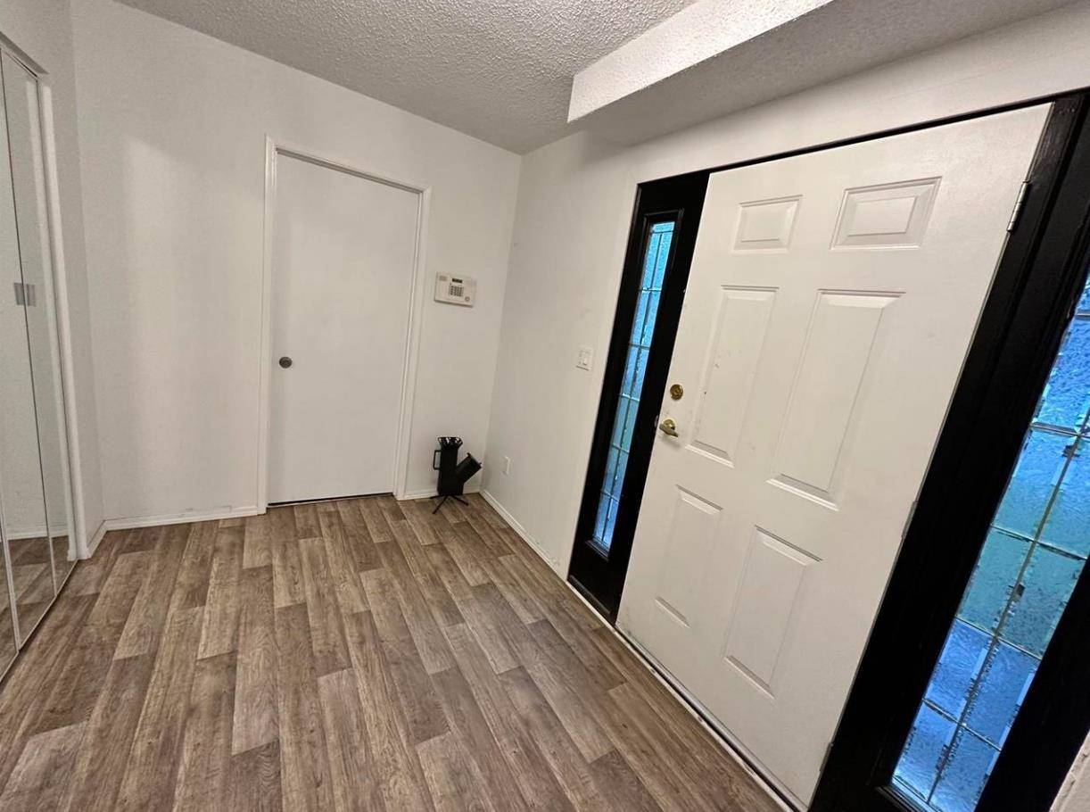 Hope, BC V0X 1L0,385 Ferry Landing PL