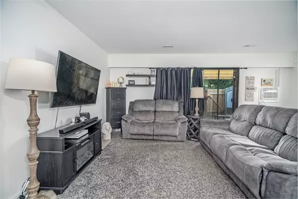 Langley, BC V3A 5T9,20370 53 AVE #7