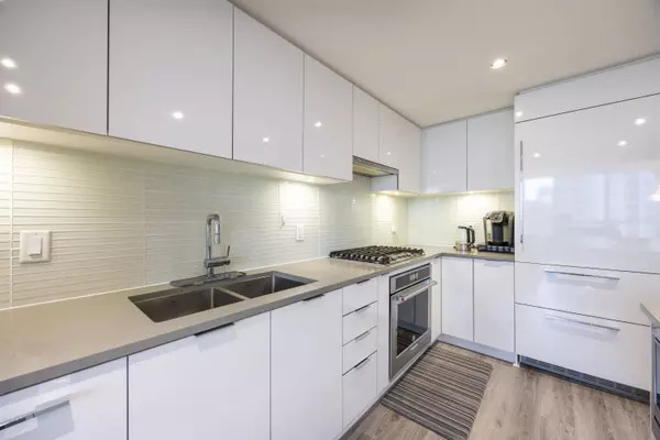 Burnaby, BC V5H 0G8,6638 Dunblane AVE #702