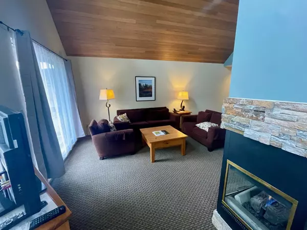 Whistler, BC V0N 1B4,4865 Painted Cliff RD #208