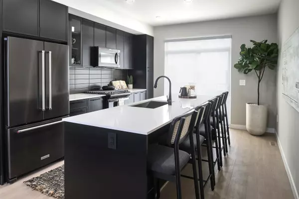 Abbotsford, BC A9A 9A9,2886 Montrose AVE #21