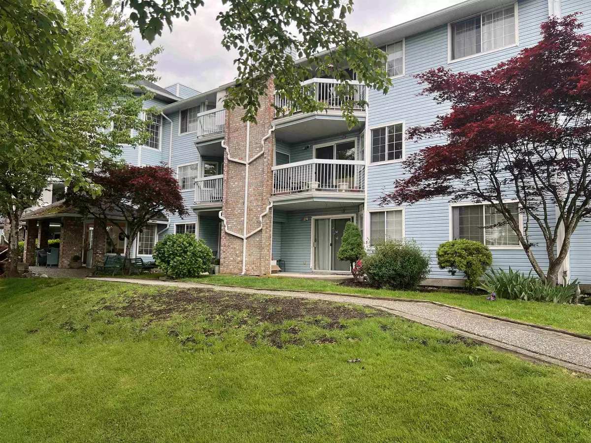 Maple Ridge, BC V2X 9Y3,11510 225 ST #117