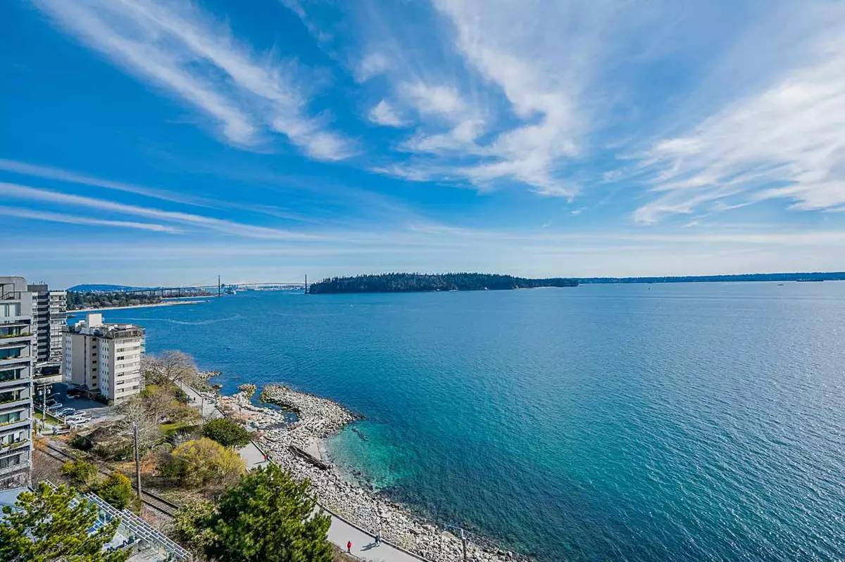 West Vancouver, BC V7V 1B5,1972 Bellevue AVE #802