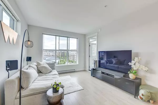 Langley, BC V2Y 4J4,8150 207 ST #C405