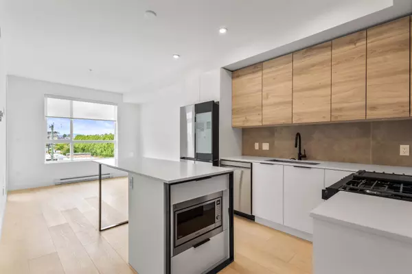 Abbotsford, BC V2T 0L9,30490 Cardinal AVE #408