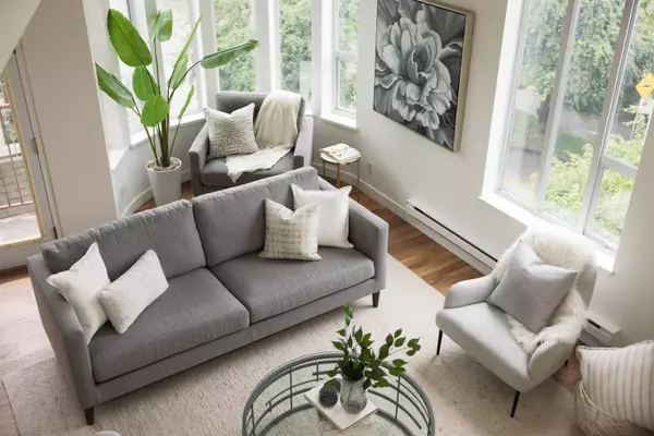 Vancouver, BC V6G 2C9,1050 Nicola ST #301