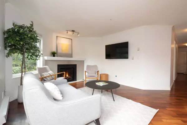 Vancouver, BC V6J 1J2,1959 W 2nd AVE #202