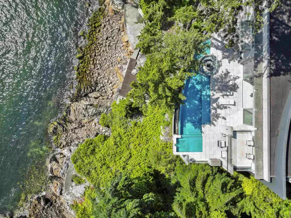 West Vancouver, BC V7W 2V9,5225 Gulf PL