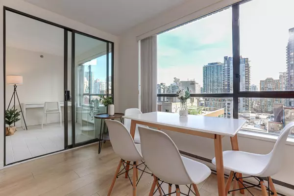 Vancouver, BC V6Z 2X4,1189 Howe ST #1105