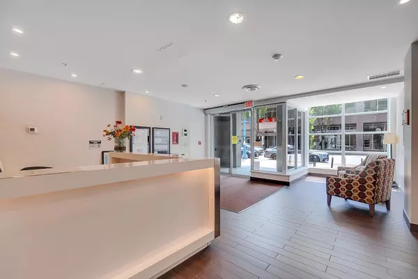 Richmond, BC V6Y 4M8,8033 Saba RD #1206