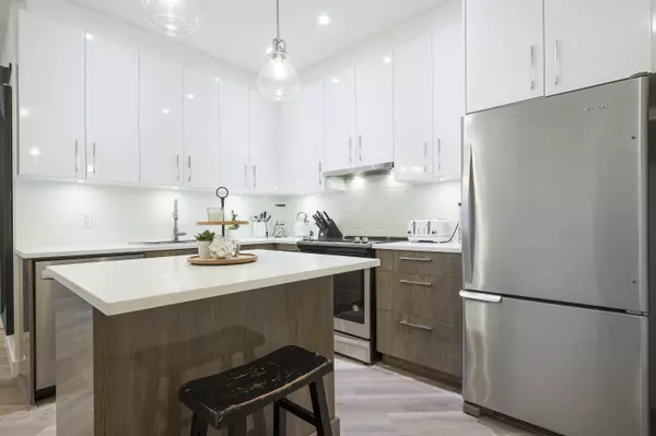 Langley, BC V2Y 0Y5,20829 77a AVE #118