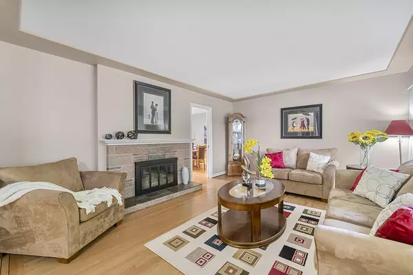 Burnaby, BC V5E 2N2,5537 Rugby ST