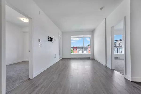 Surrey, BC V4N 6W7,18811 72 AVE #320