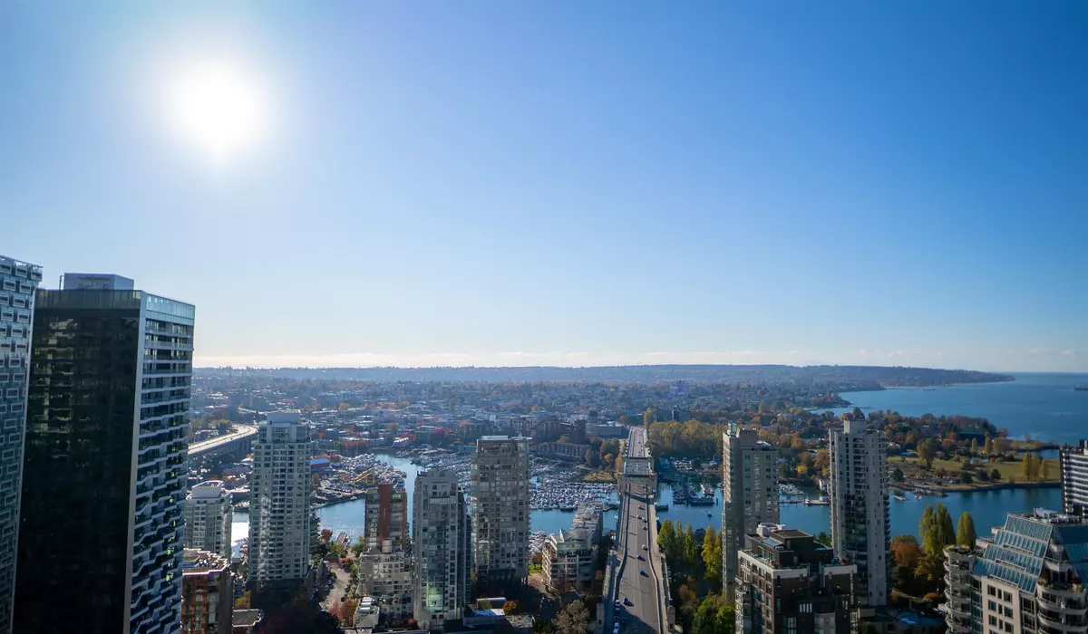 Vancouver, BC V6Z 0G7,1289 Hornby ST #3810