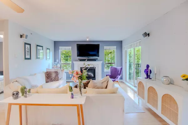 Langley, BC V1M 0B4,8929 202 ST #D410