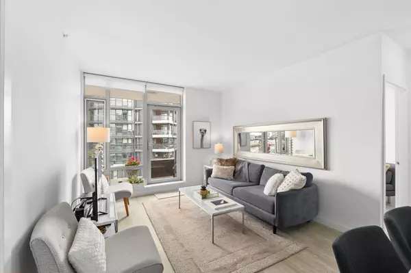 Vancouver, BC V6A 0H2,1661 Quebec ST #1211
