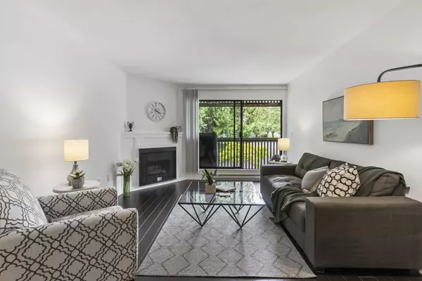 9672 134 ST #217,  Surrey,  BC V3T 5L5