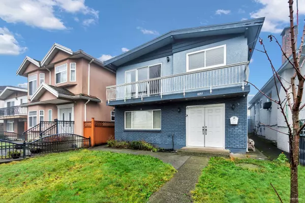 Vancouver, BC V5X 2N8,1237 E 64th AVE