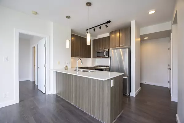 Coquitlam, BC V3B 0H9,2955 Atlantic AVE #3502