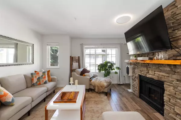 Langley, BC V2Y 2Y7,20540 66 AVE #39