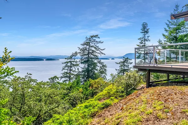 Pender Island, BC V0N 2M2,4843 Cutlass CT