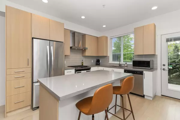 Langley, BC V2Y 0T9,8570 204th ST #74