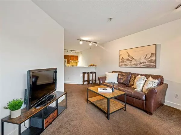 Whistler, BC V8E 1A5,4350 Lorimer RD #240