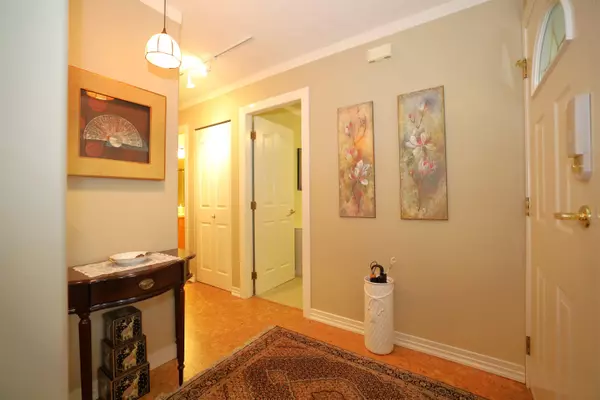 Gibsons, BC V0N 1V9,820 Kiwanis WAY #3