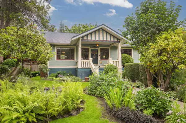 Maple Ridge, BC V2X 2B8,21695 River RD