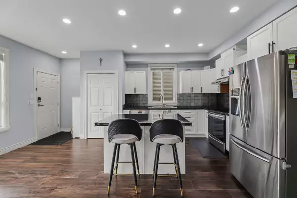 Surrey, BC V4N 5T4,19436 67a AVE