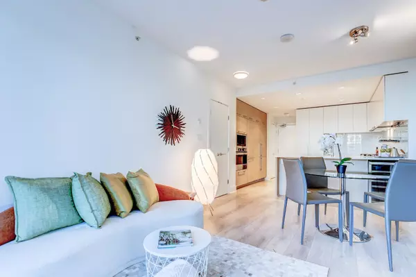 Coquitlam, BC V3B 0K9,1188 Pinetree WAY #2206