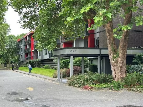 11240 Daniels RD #102, Richmond, BC V6X 1M6