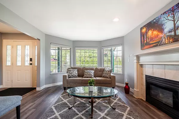 Langley, BC V3A 6Z7,19950 48a AVE