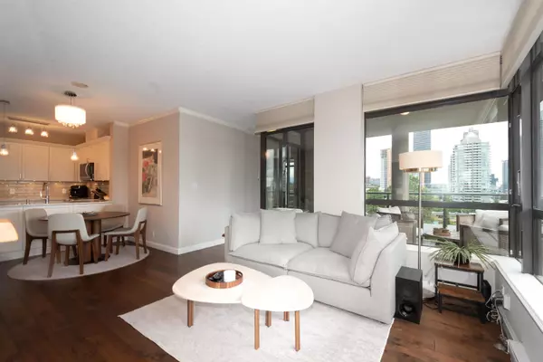 Burnaby, BC V5C 6V1,4132 Halifax ST #1006
