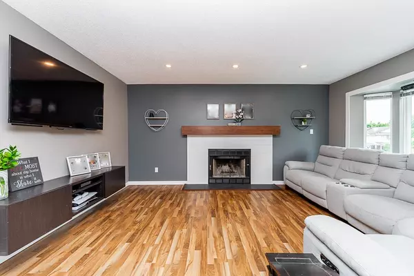 Port Coquitlam, BC V3B 2Y3,3143 Rae ST