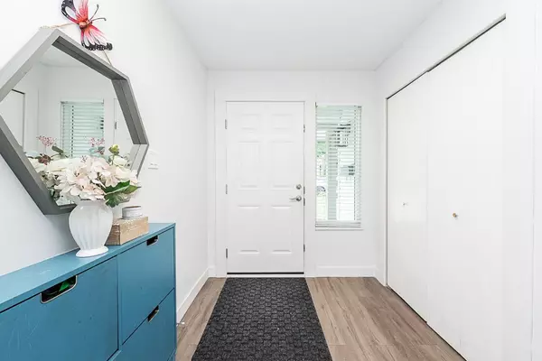 Port Coquitlam, BC V3B 2Y3,3143 Rae ST