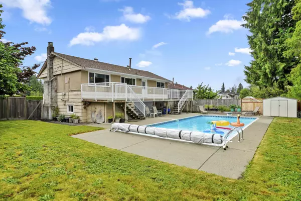 Surrey, BC V3R 3J9,10930 141a ST