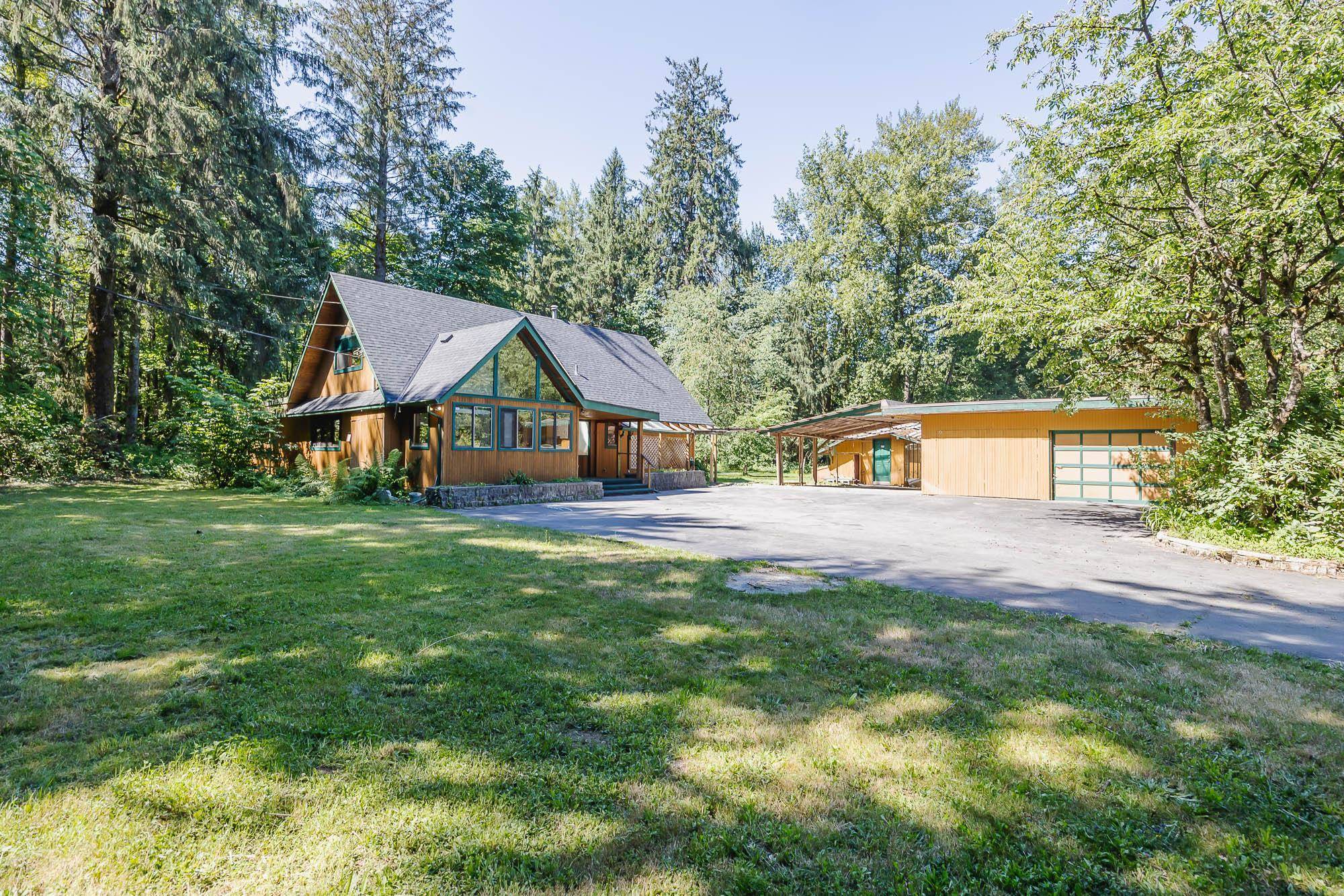 Maple Ridge, BC V4R 2P9,22416 129 AVE