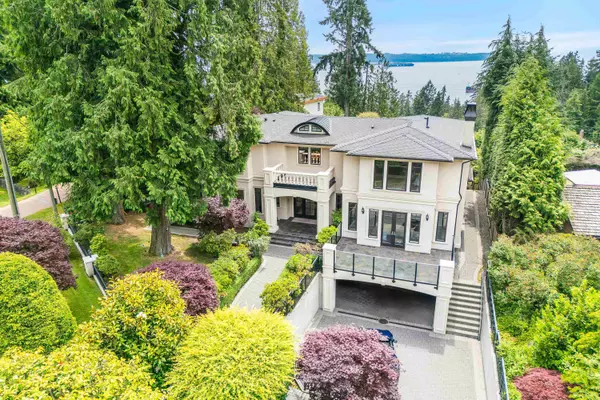West Vancouver, BC V7V 3J1,3918 Southridge AVE