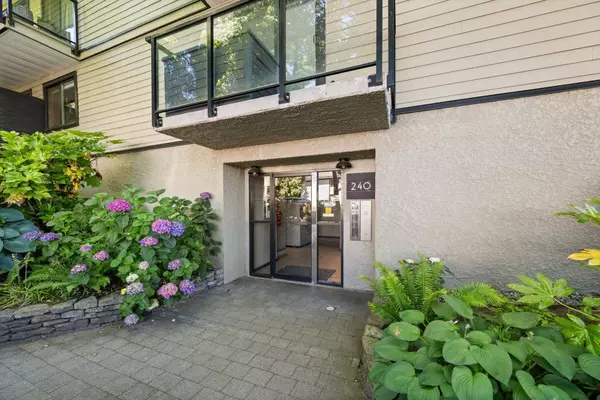 North Vancouver, BC V7M 3H4,240 Mahon AVE #102
