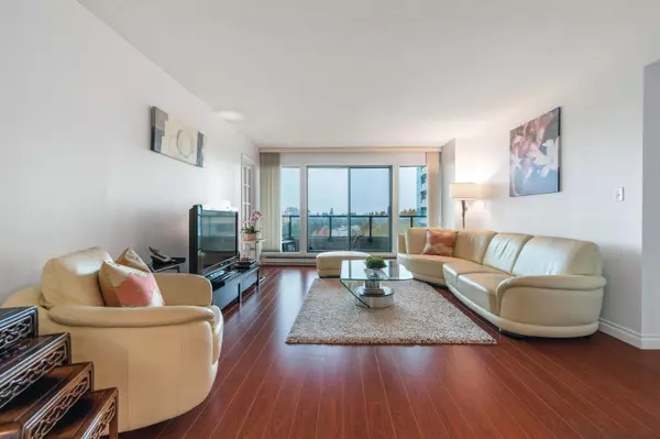 8831 Lansdowne RD #902, Richmond, BC V6X 3T5