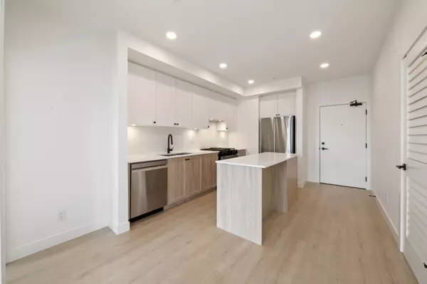 Langley, BC V2Y 1S3,19953 76 AVE #503