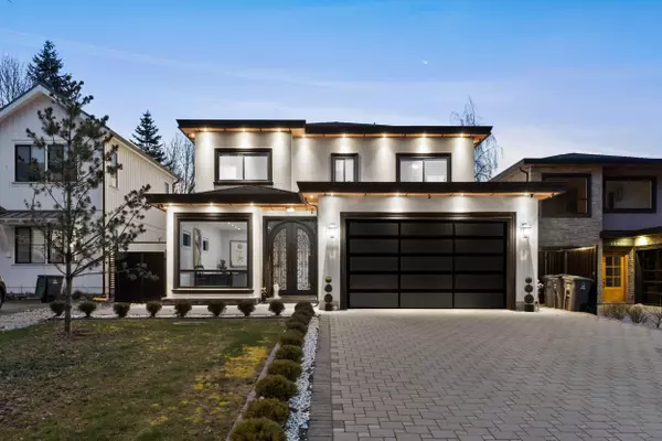 Surrey, BC V4A 2K4,12686 25 AVE