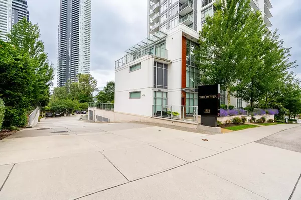 Burnaby, BC V5C 0L2,1888 Gilmore AVE #605