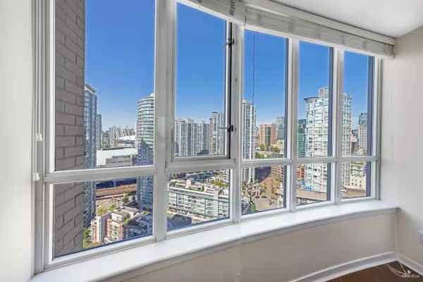 Vancouver, BC V6B 6N6,63 Keefer PL #2610